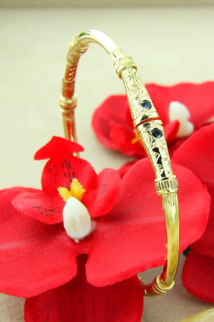 Saphir MOURAMAN - Création bijoux